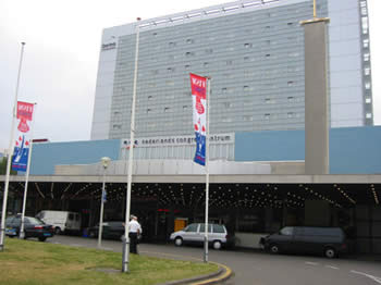 Le Centre de Congrès de La Haye. Il y a 15 ans, il n’y avait pas la tour de l’hôtel Dorint !
