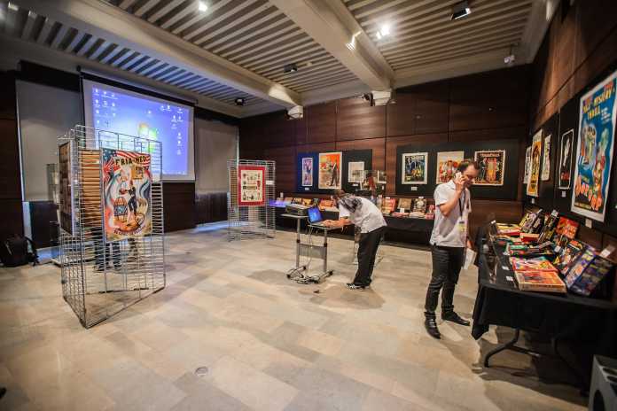 Exposition 100 Ans de Boites de Magie par Didier MORAX - Photo de Eric HOCHARD