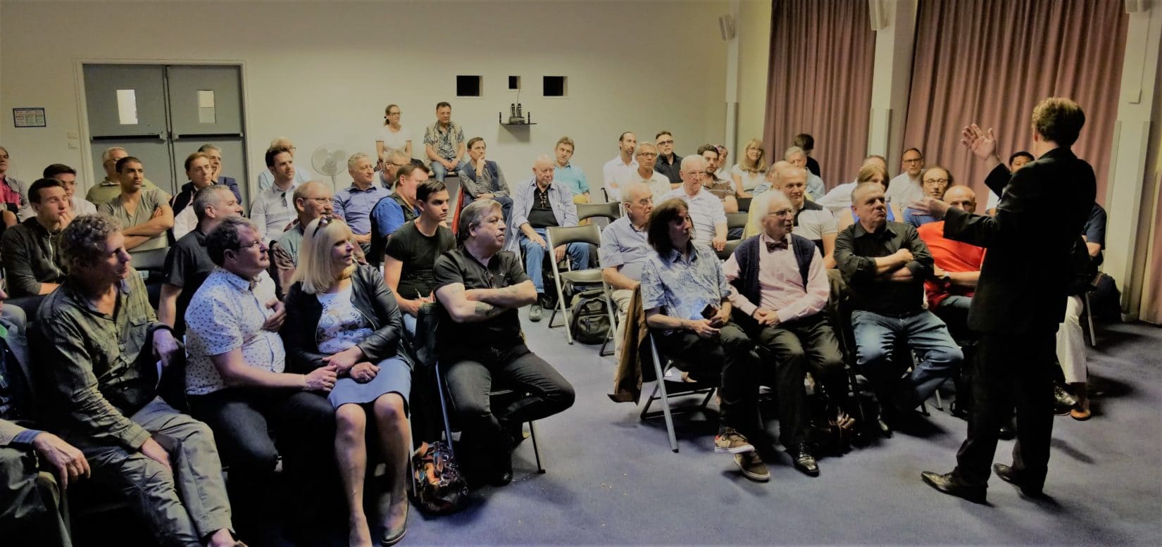 Conf%C3%A9rence-de-Cyril-HARVEY-photo-de