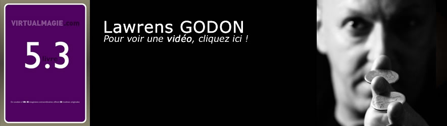 La Trappe de Lawrens GODON 3 pièces disparaissent dans votre coude et voyagent dans votre main.