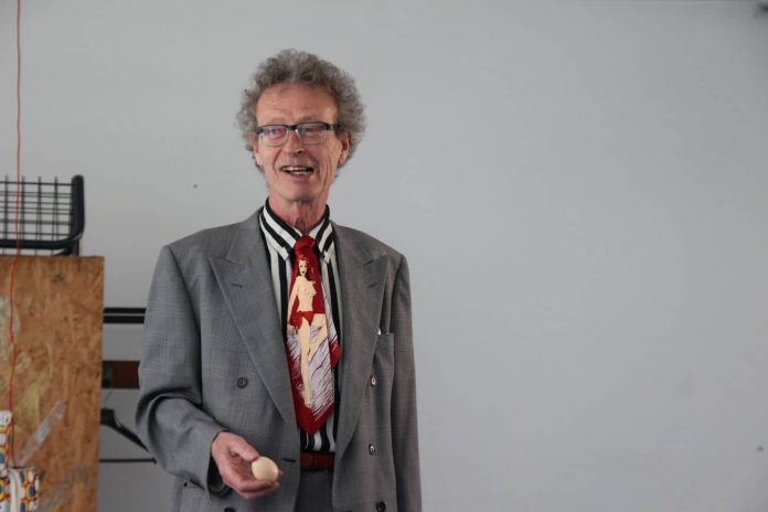 conférence d'Alain de Moyencourt : Le tour de l'oeuf