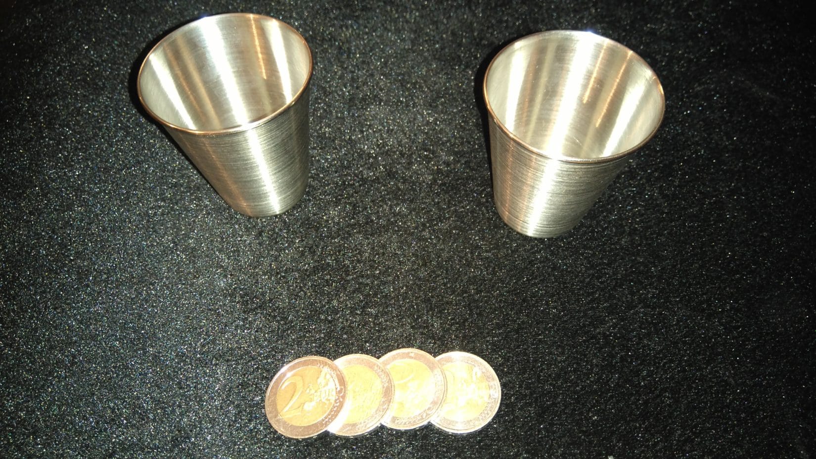 Les Gobelets Fluidiques de Pierre SWITON