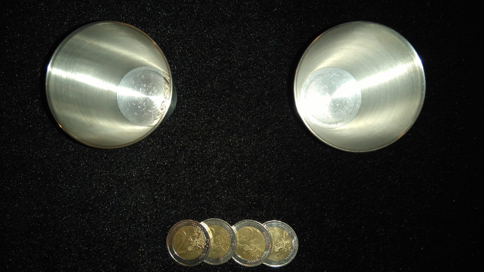 Les Gobelets Fluidiques de Pierre SWITON