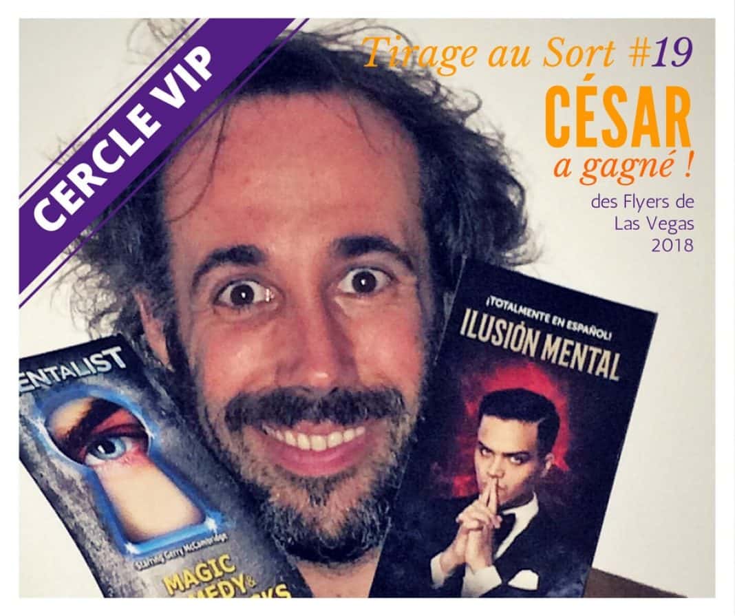 César emporte des Flyer de Las Vegas