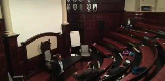 Avant la tempête, Neville Hall Lecture Theatre - 2MINDS - 2015