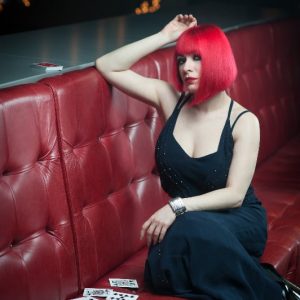 Laura LONDON