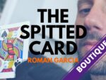 The Spitted Card de Román GARCIA